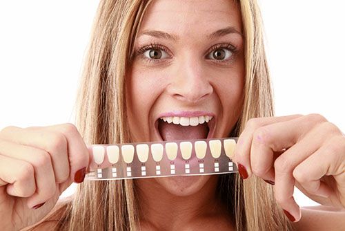 Porcelain Veneers | Smile Line Dental | Dentist Caroline Springs